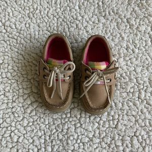 Toddler girl Sperry size 5
